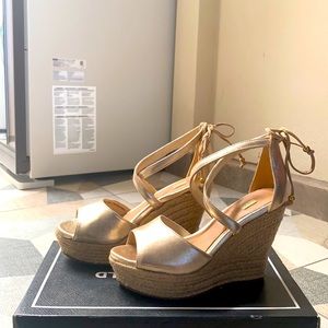 UGG SANDAL